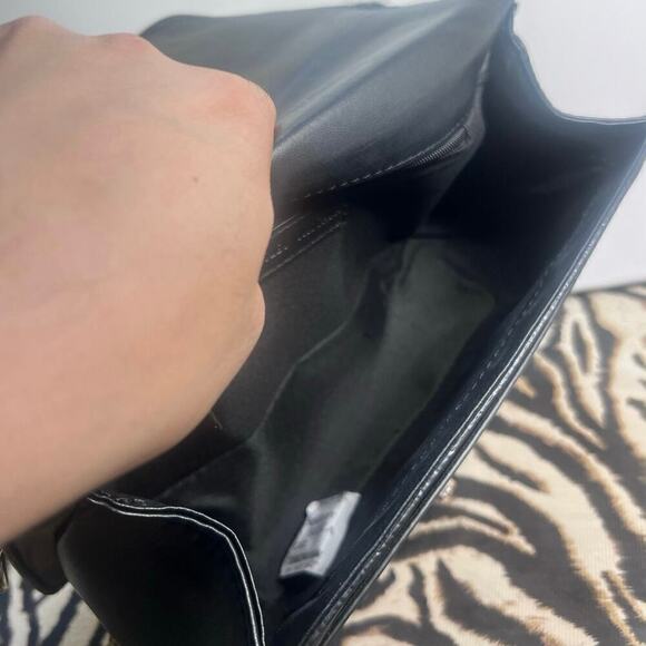 Black and White Bag with Gold Chain by Badgley Mischka - Picture 6 of 6